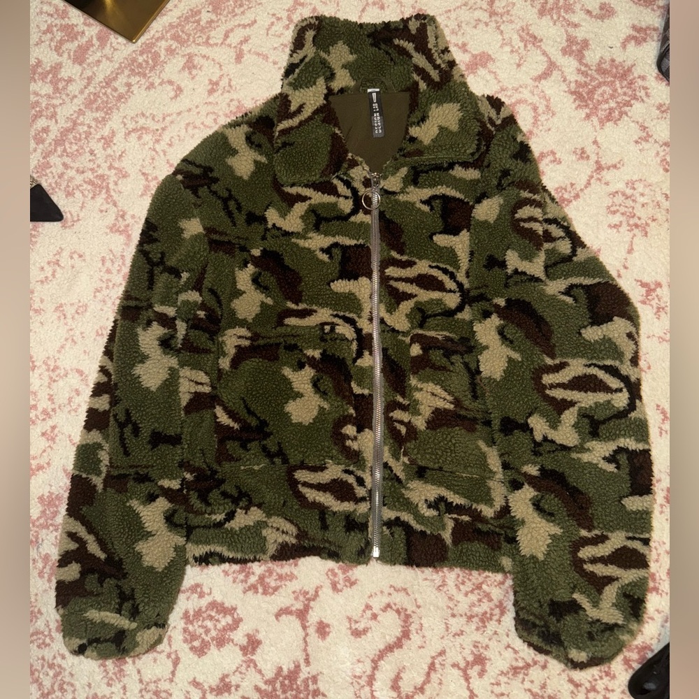 Camouflage Design Lab Sherpa Jacket